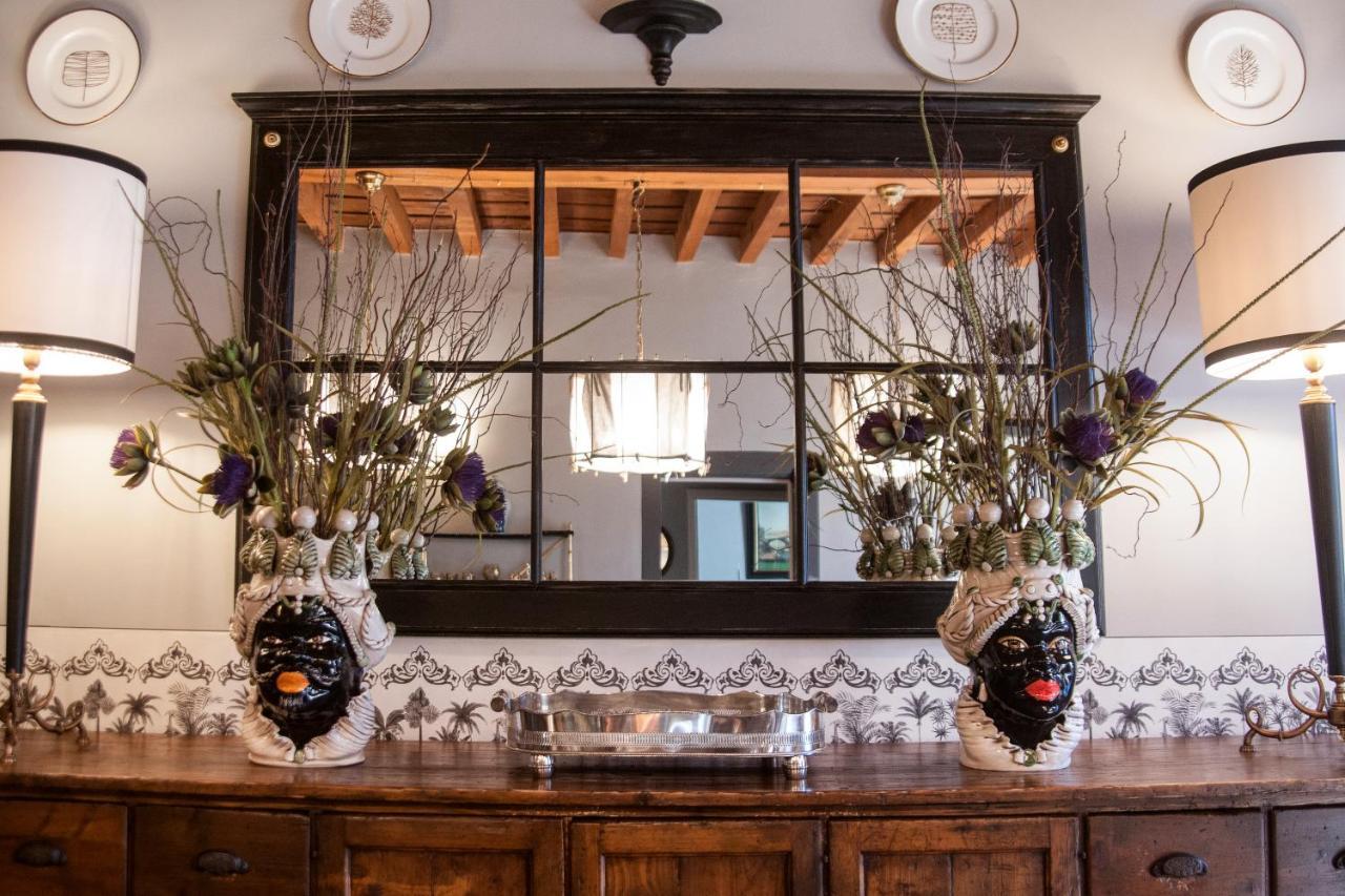Antica Dimora De' Benci Bed & Breakfast ฟลอเรนซ์ ภายนอก รูปภาพ