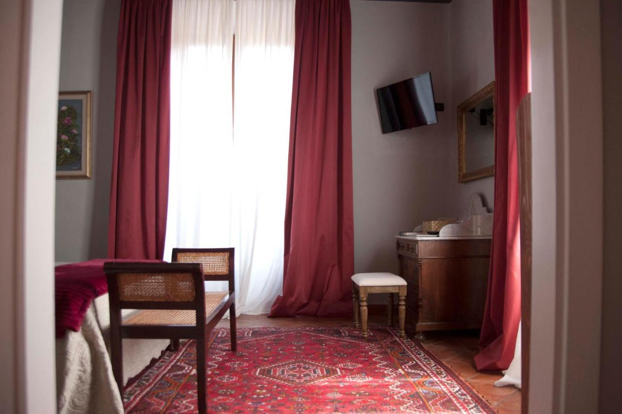 Antica Dimora De' Benci Bed & Breakfast ฟลอเรนซ์ ภายนอก รูปภาพ