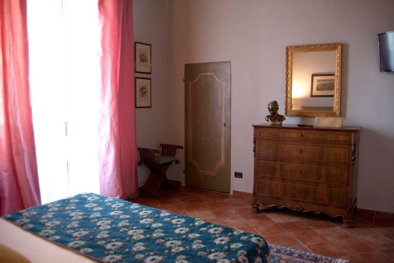 Antica Dimora De' Benci Bed & Breakfast ฟลอเรนซ์ ภายนอก รูปภาพ